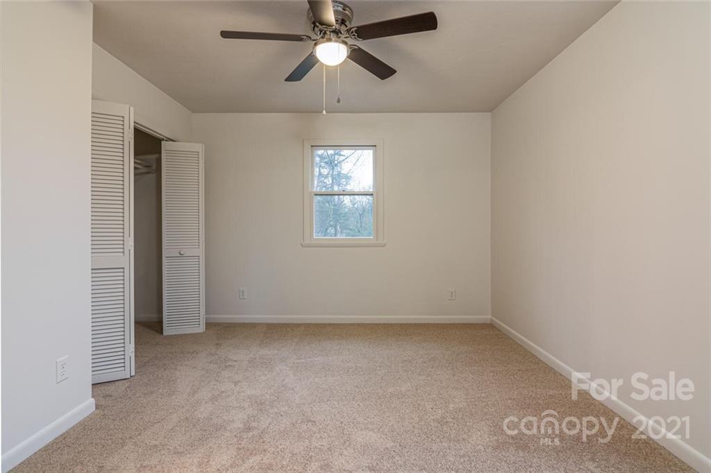 12 Mountain Road Arden, NC 28704 - Photo 22 of 36 Gallery Image 22