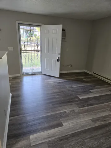 $1,395 | 1414 Oakhurst Drive, Unit 1414, Nashville, TN 37216