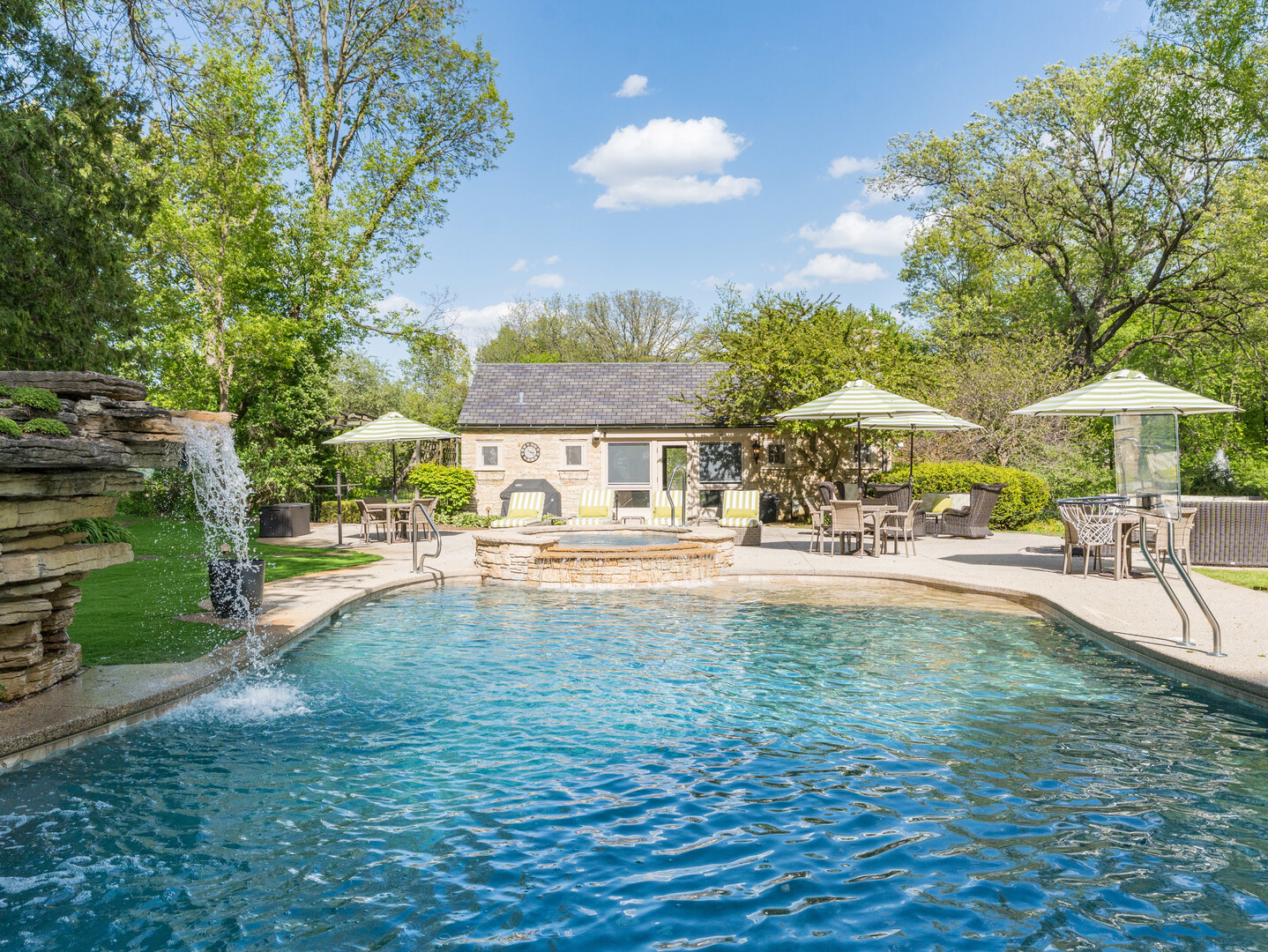 875 Country Club Road St. Charles, IL 60174 - Photo 72 of 82
