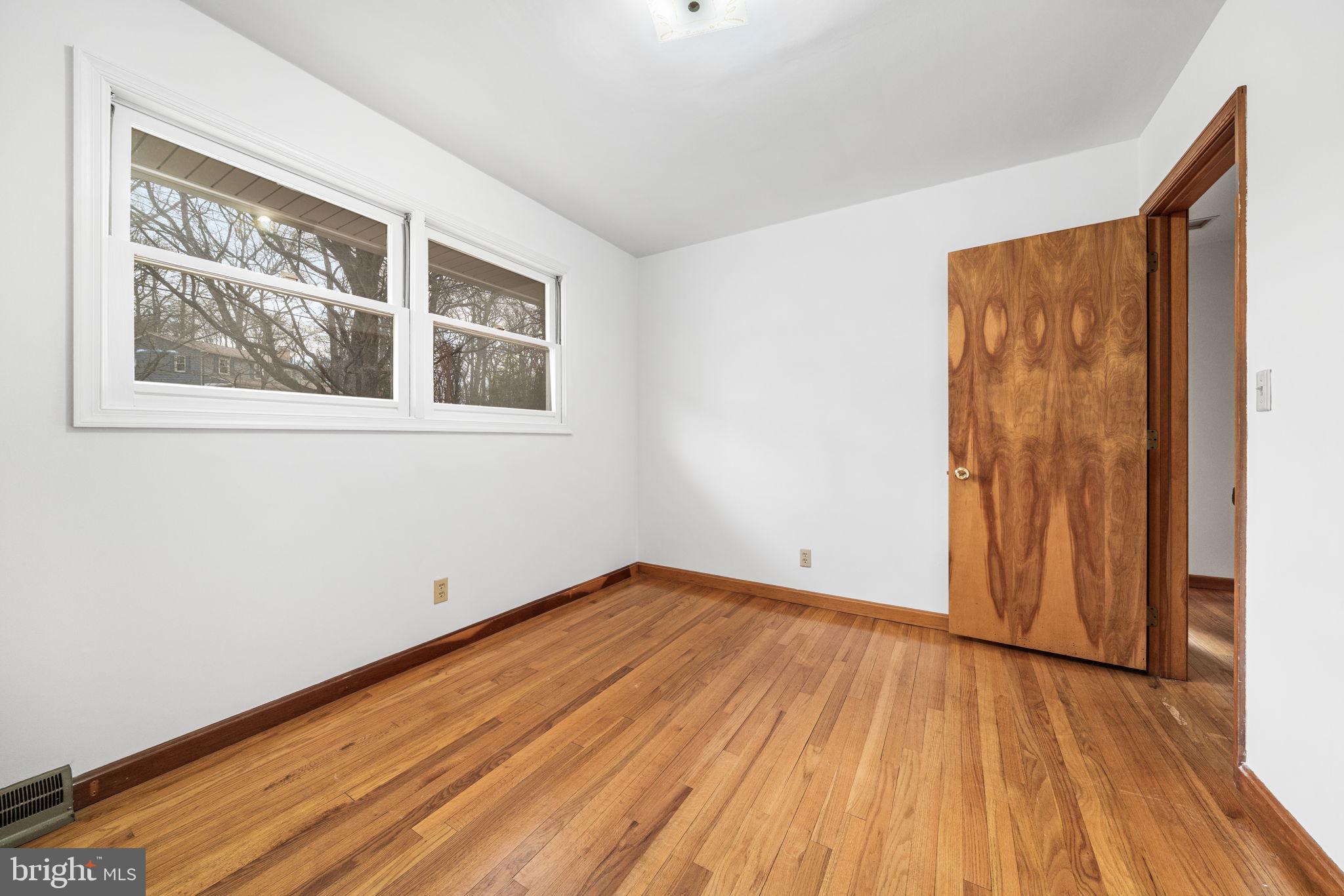 28012 Barnes Road Monrovia, MD 21770 - Photo 20 of 37