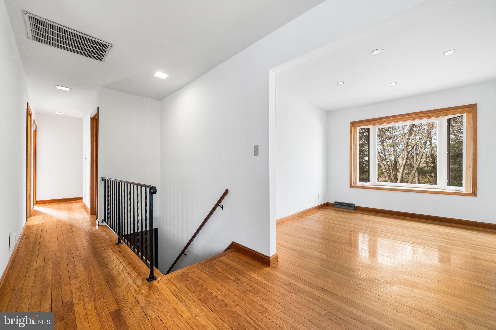 28012 Barnes Road Monrovia, MD 21770 - Photo 9 of 37