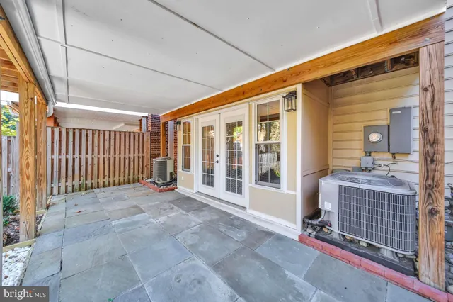 $835,000 | 9957 Foxborough Circle, Rockville, MD 20850