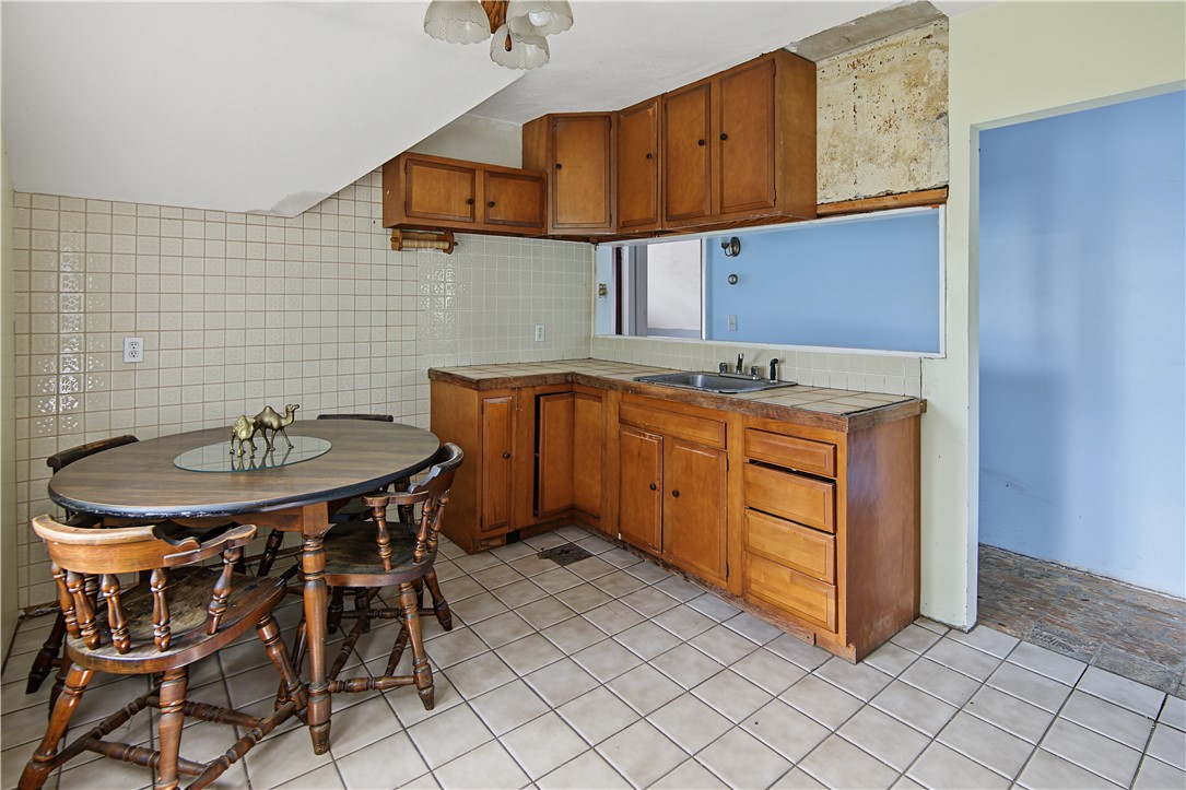115 Woodward Road Providence, RI 02904 - Photo 23 of 29 Gallery Image 23