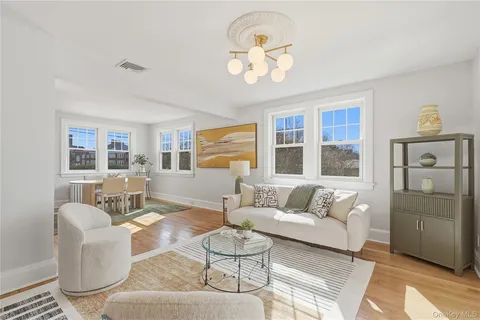 $1,395,000 | 157 Rockland Avenue, Mamaroneck, NY 10543