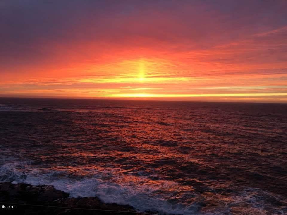 Lot16 Northeast Spring Avenue Depoe Bay, OR 97341 - Photo 31 of 31 Sunset from town