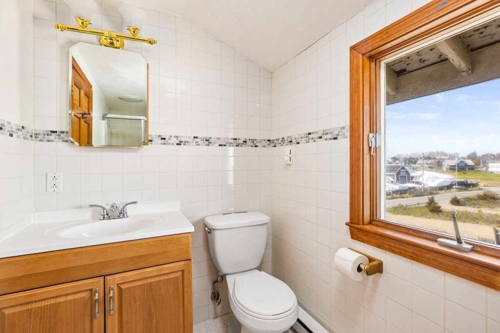126 Edward Foster Road Scituate, MA 02066 - Photo 10 of 27 Gallery Image 10