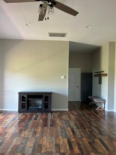 677 McVoid Road Springtown, TX 76082 - Photo 4 of 14