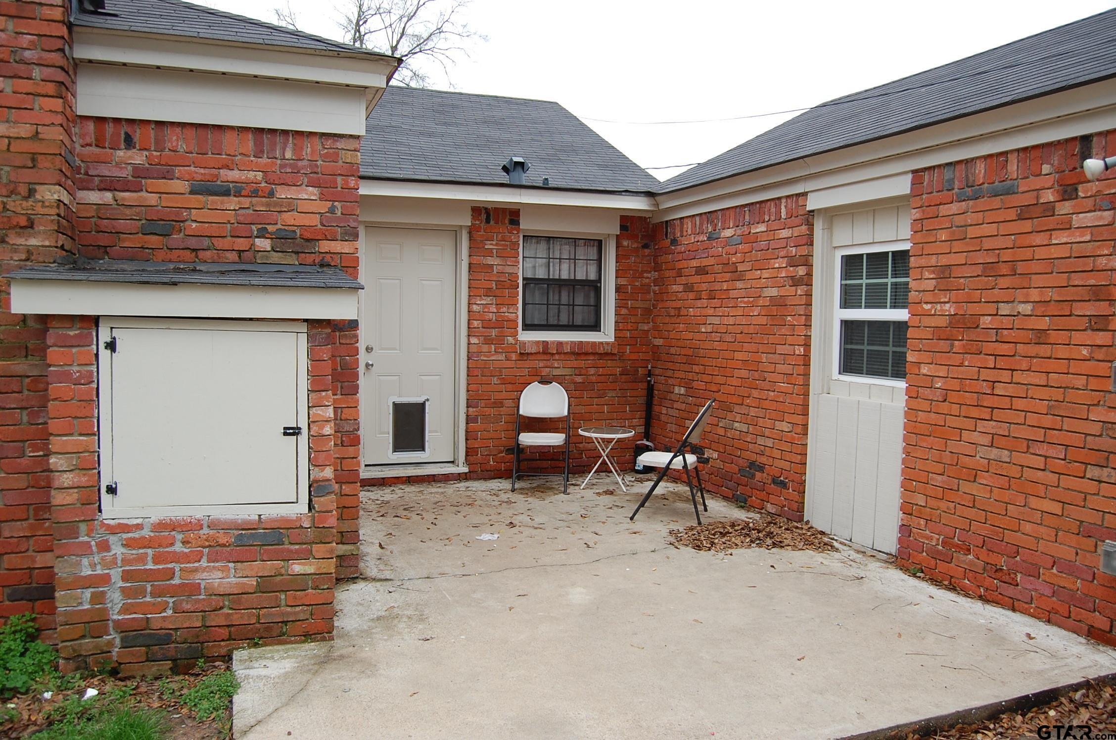 718 North Street Gilmer, TX 75644 - Photo 19 of 23