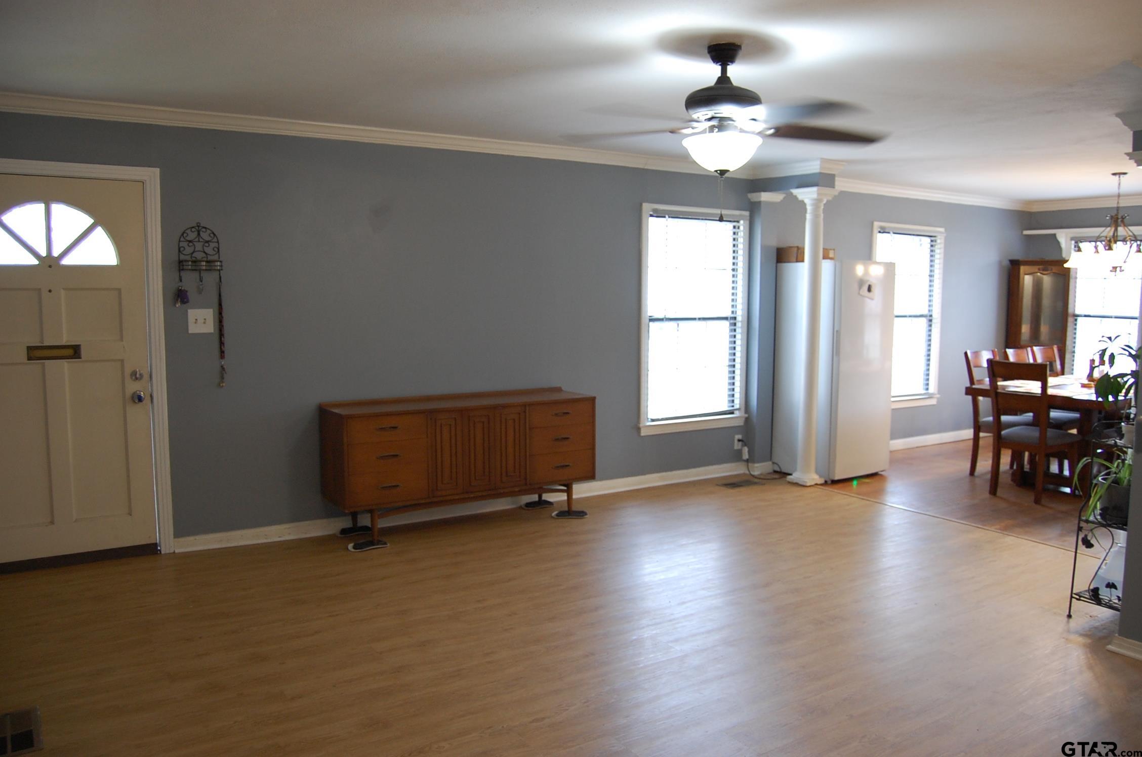 718 North Street Gilmer, TX 75644 - Photo 5 of 23