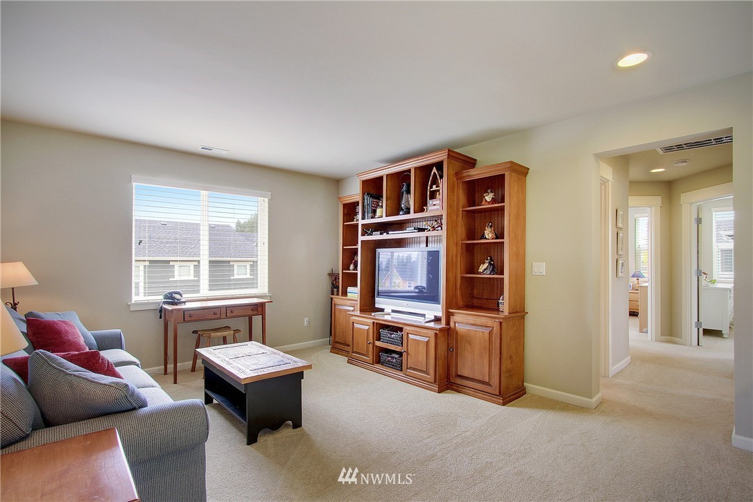18410 43rd Park Southeast Bothell, WA 98012 - Photo 13 of 25 Gallery Image 13