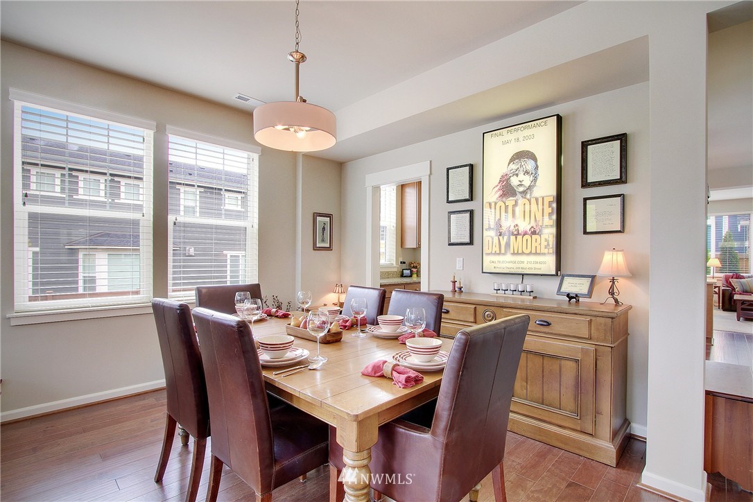 18410 43rd Park Southeast Bothell, WA 98012 - Photo 4 of 25 Gallery Image 4