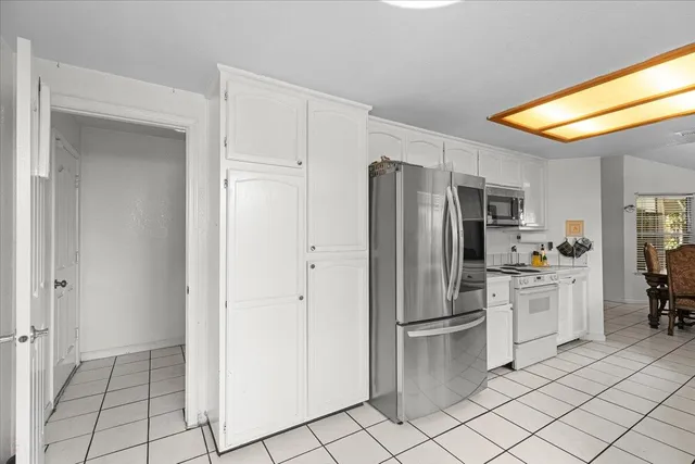 $430,000 | 417 Mid Pines Way, Modesto, CA 95354