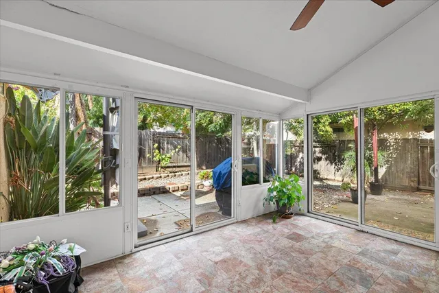 $430,000 | 417 Mid Pines Way, Modesto, CA 95354