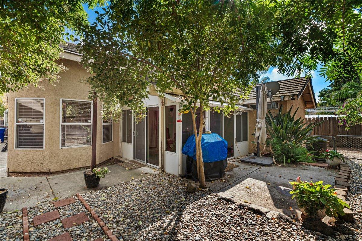 417 Mid Pines Way Modesto, CA 95354 - Photo 37 of 39