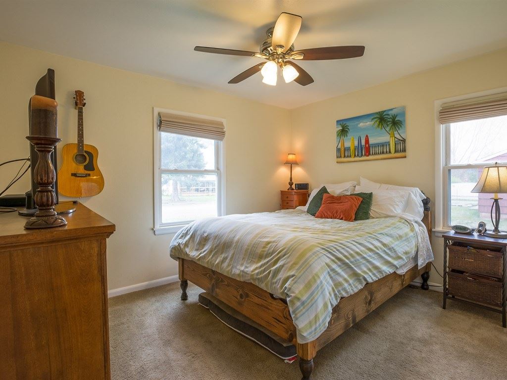 2104 North Bessie Road Spokane Valley, WA 99212 - Photo 7 of 14
