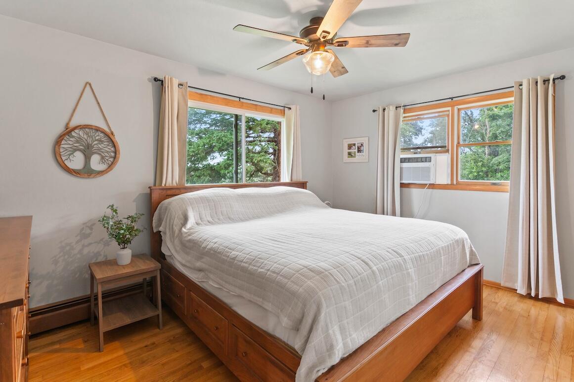 N768 Second Street Road Emmet, WI 53098 - Photo 24 of 40 Primary Bed 1