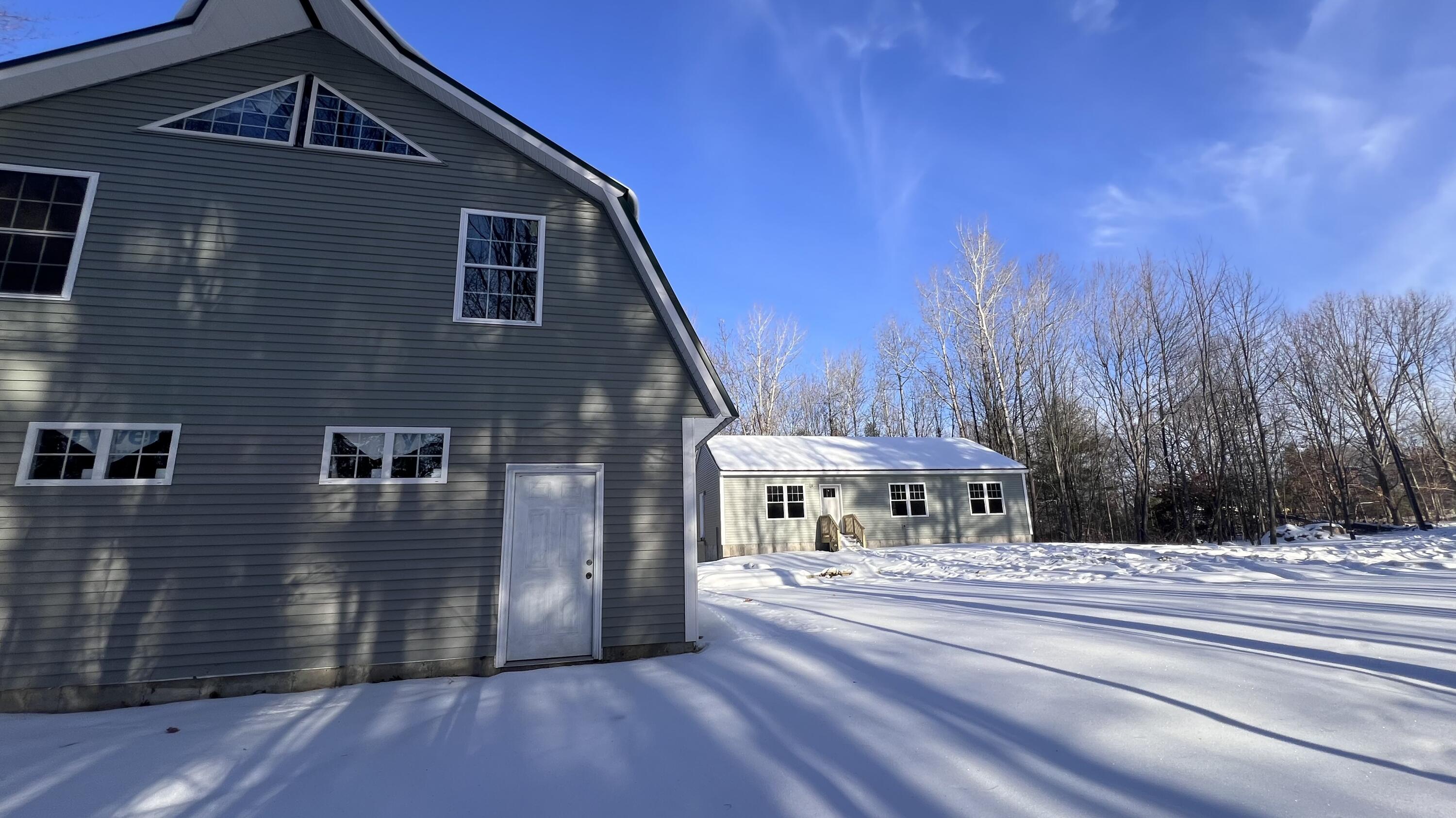 140 Raymond Hill Road Raymond, ME 04071 - Photo 5 of 37 IMG_1710