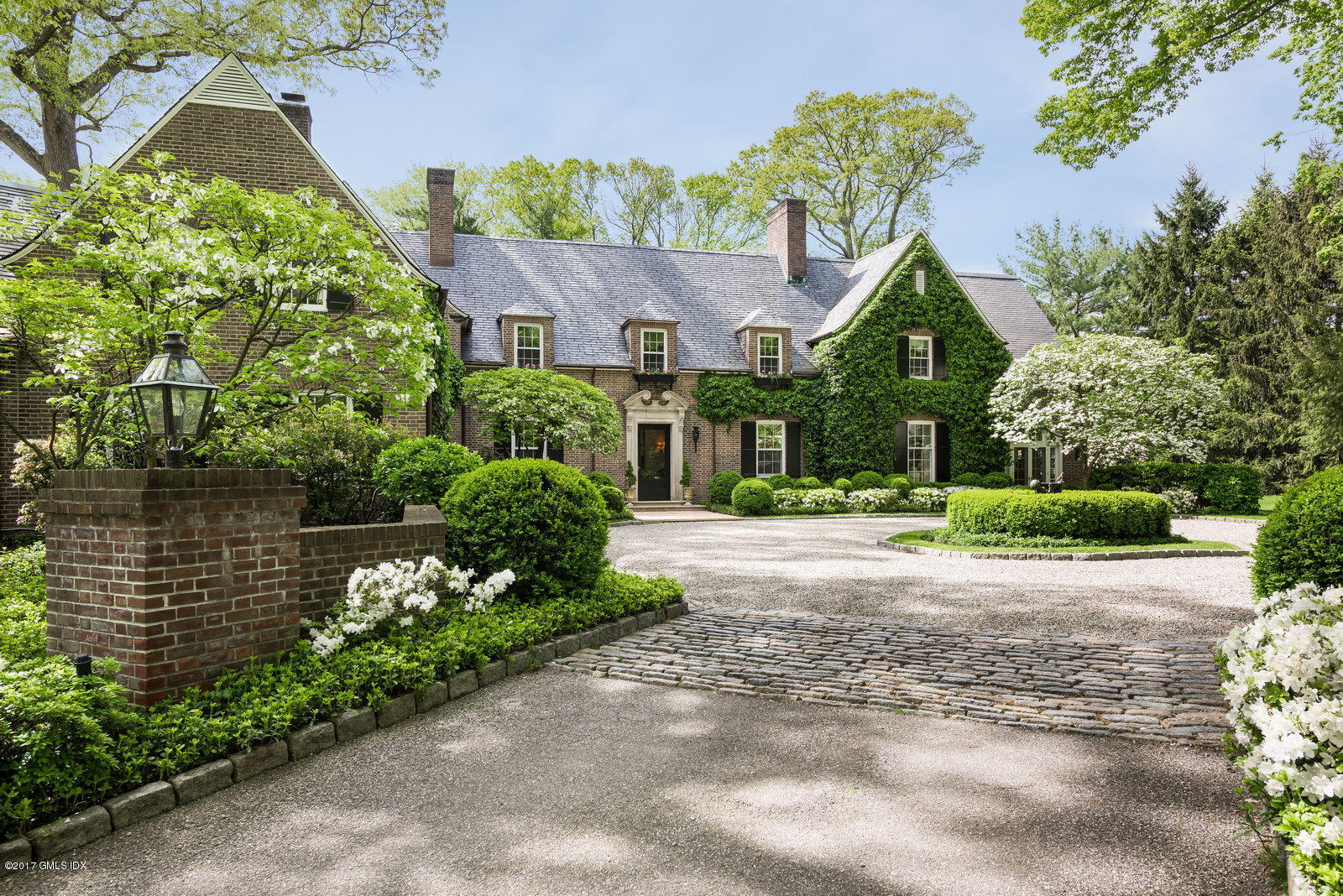 25 Midwood Road Greenwich, CT 06830 - Photo 1 of 28 25 Midwood Rd 05-2017 EXT 02 - WEB