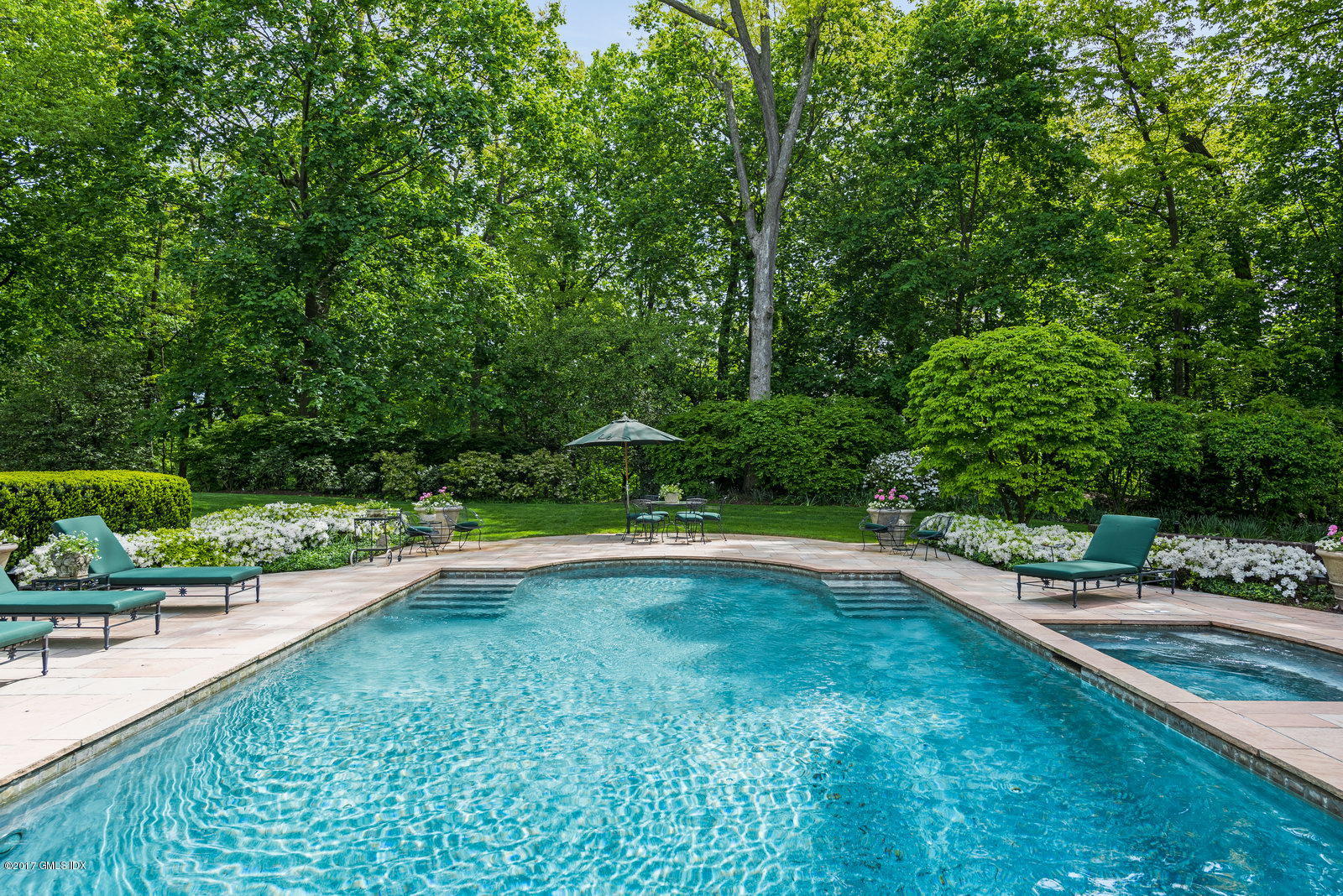 25 Midwood Road Greenwich, CT 06830 - Photo 22 of 28 25 Midwood Rd 05-2017 EXT 12 - WEB