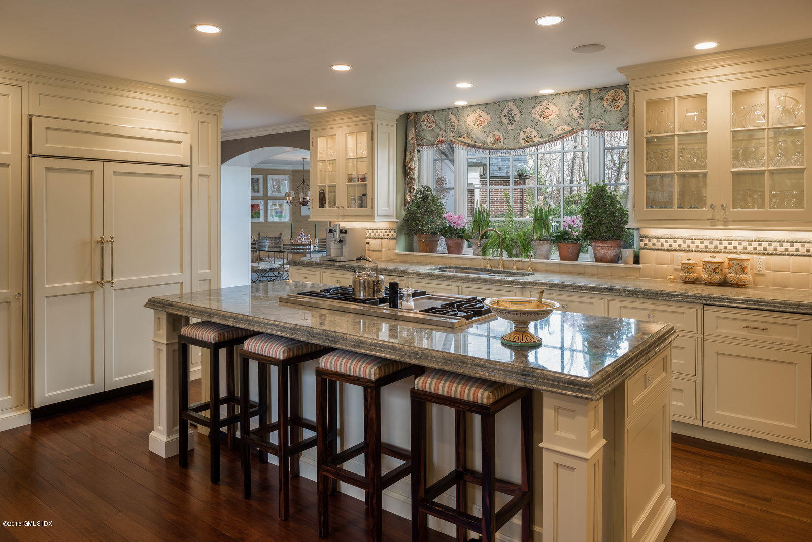 25 Midwood Road Greenwich, CT 06830 - Photo 8 of 28 25 Midwood Rd 21 - WEB