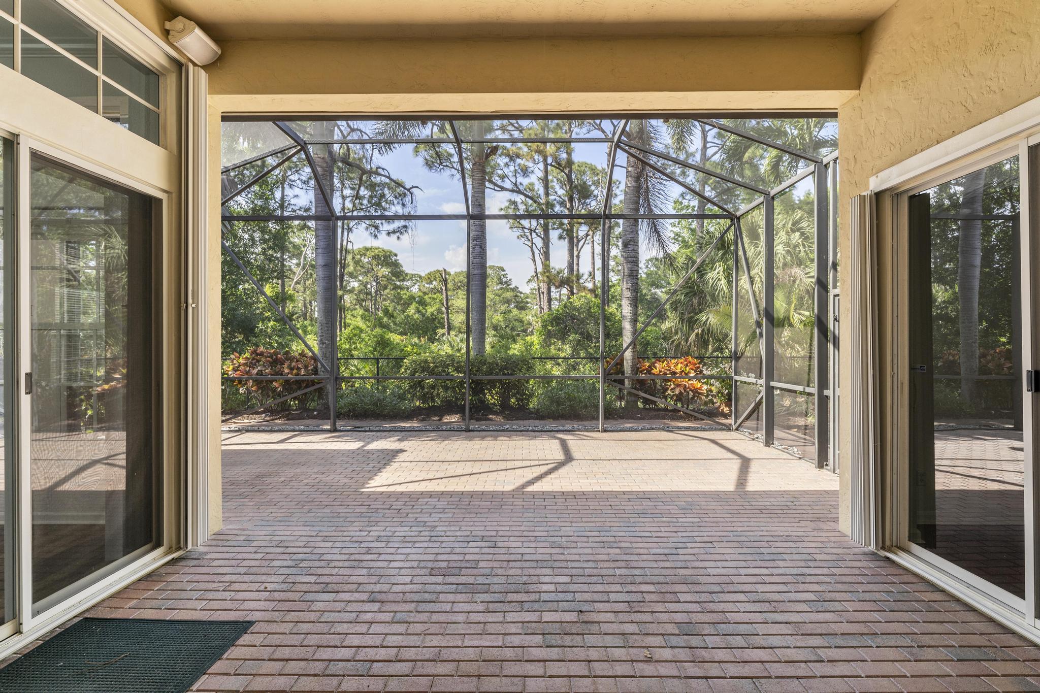 105 Via Bosque Jupiter, FL 33458 - Photo 16 of 34 CE115E4E-CA18-4F00-814F-0C6CB166BA7B