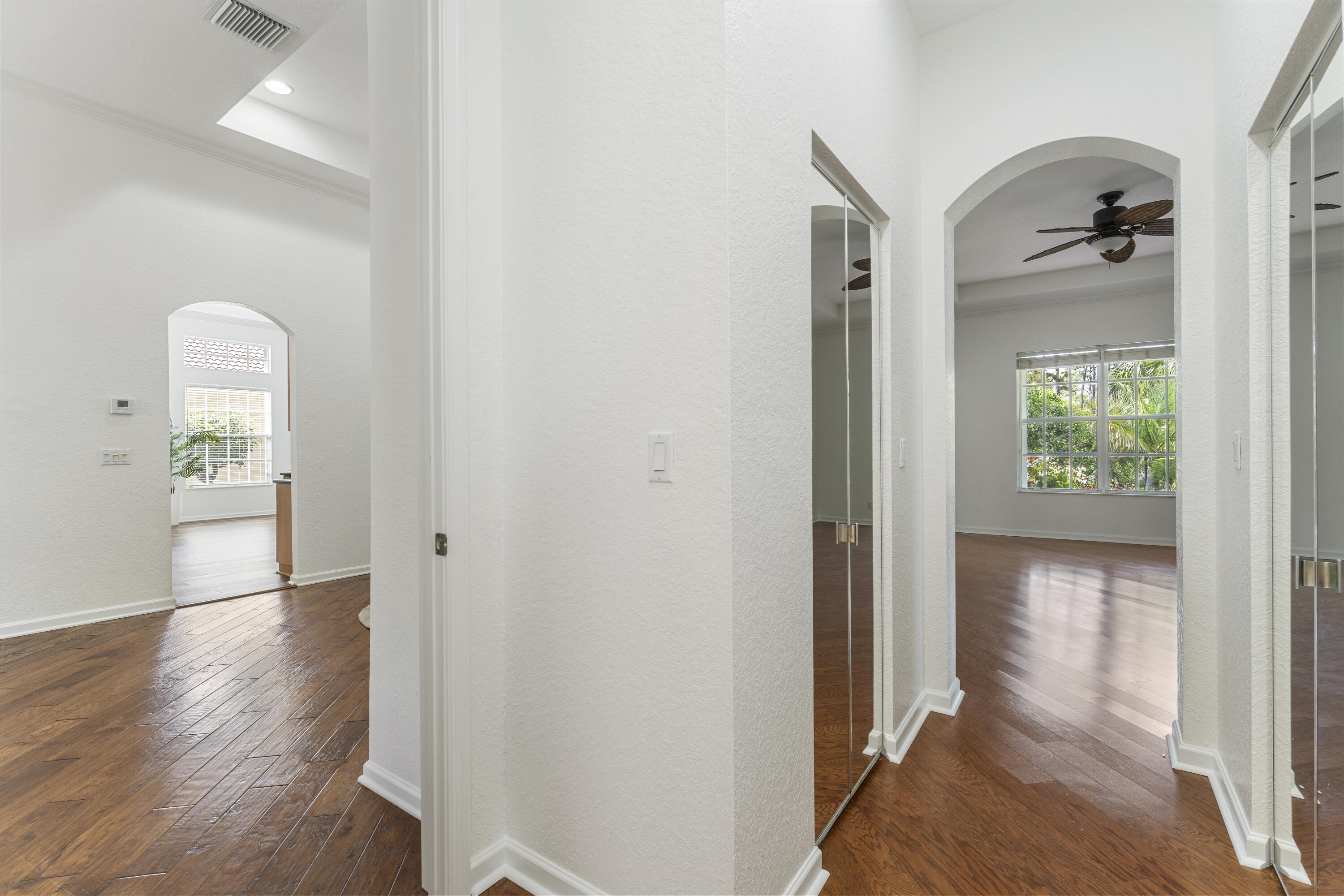 105 Via Bosque Jupiter, FL 33458 - Photo 19 of 34 96065394-2DC3-4510-A3C6-B22295049E23