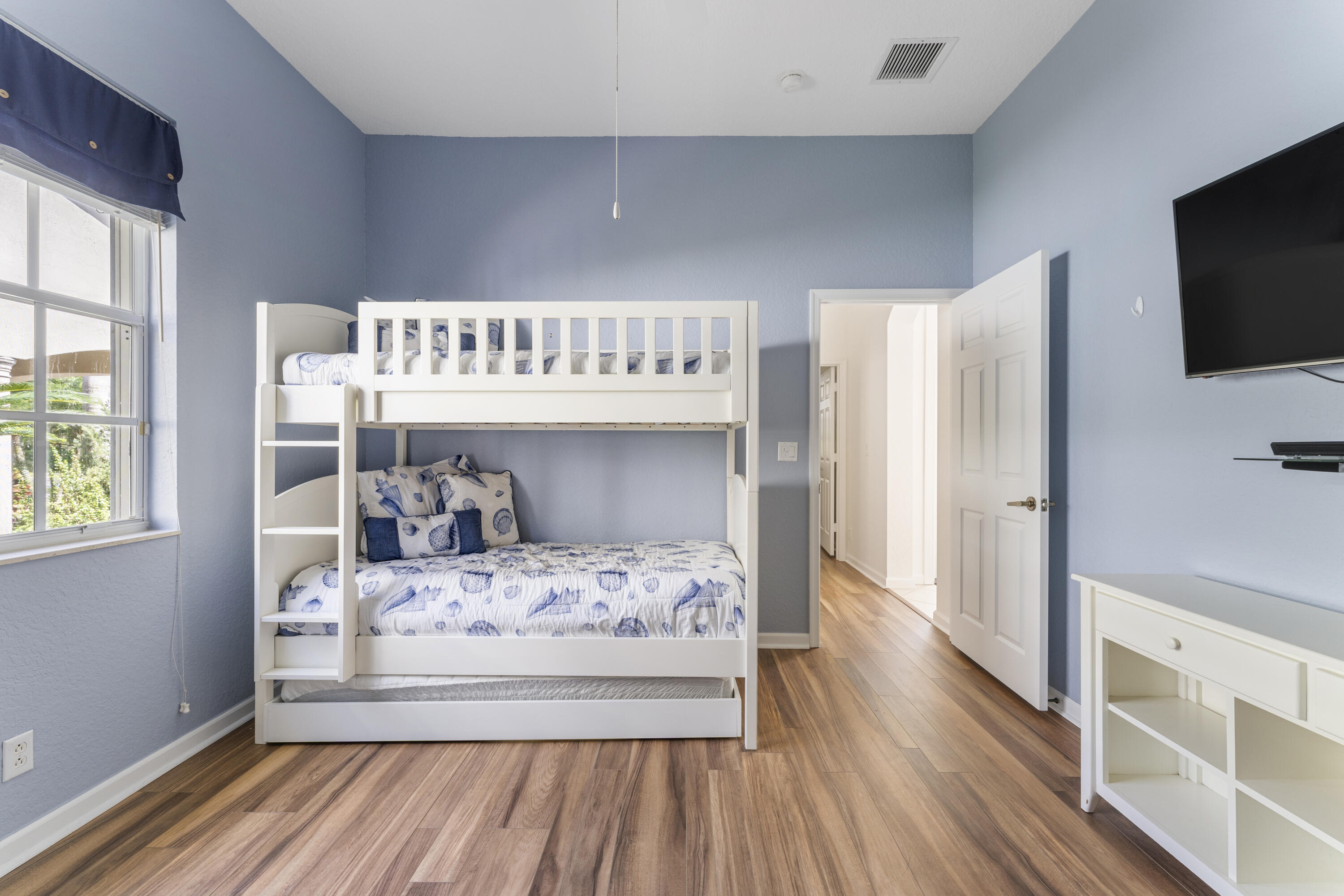 105 Via Bosque Jupiter, FL 33458 - Photo 25 of 34 415AC736-F234-483F-8398-9E029CA5D86C