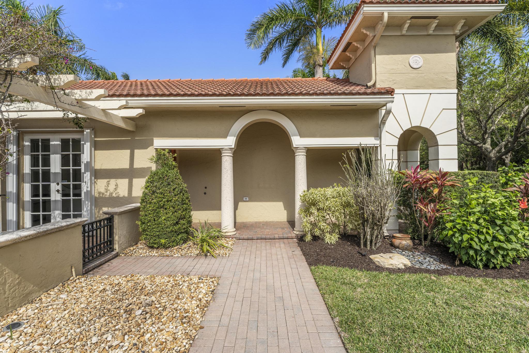 105 Via Bosque Jupiter, FL 33458 - Photo 28 of 34 _A738740