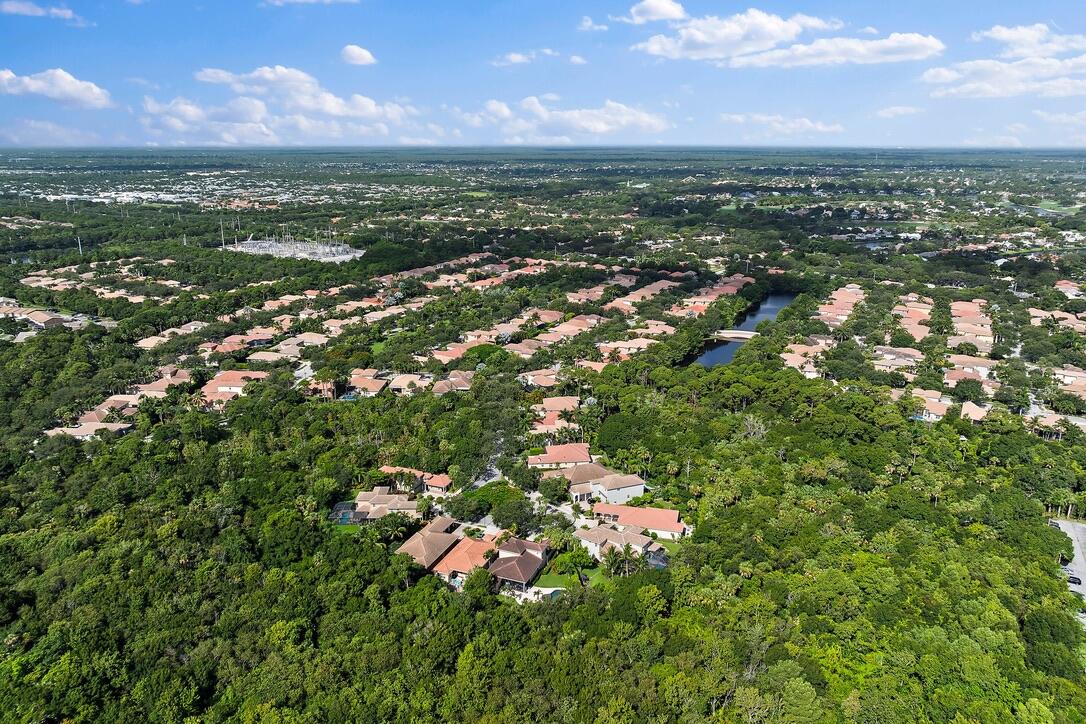 105 Via Bosque Jupiter, FL 33458 - Photo 34 of 34 91EBC892-0C91-4BC6-8DB7-7C56EDA3CDC6_1_1