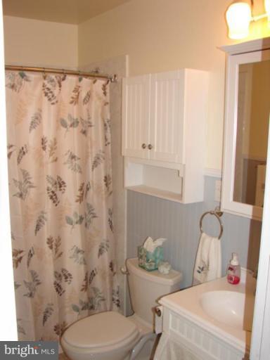 7813 Shellye Road Glen Burnie, MD 21060 - Photo 10 of 17 Bath #1