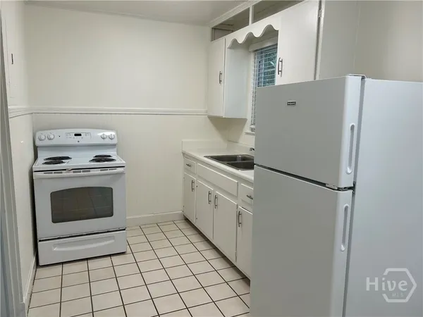 $1,475 | 1506 East 50th Street, Savannah, GA 31404