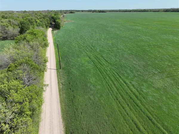 $428,608 | 1 County Road 26850, Honey Grove, TX 75446