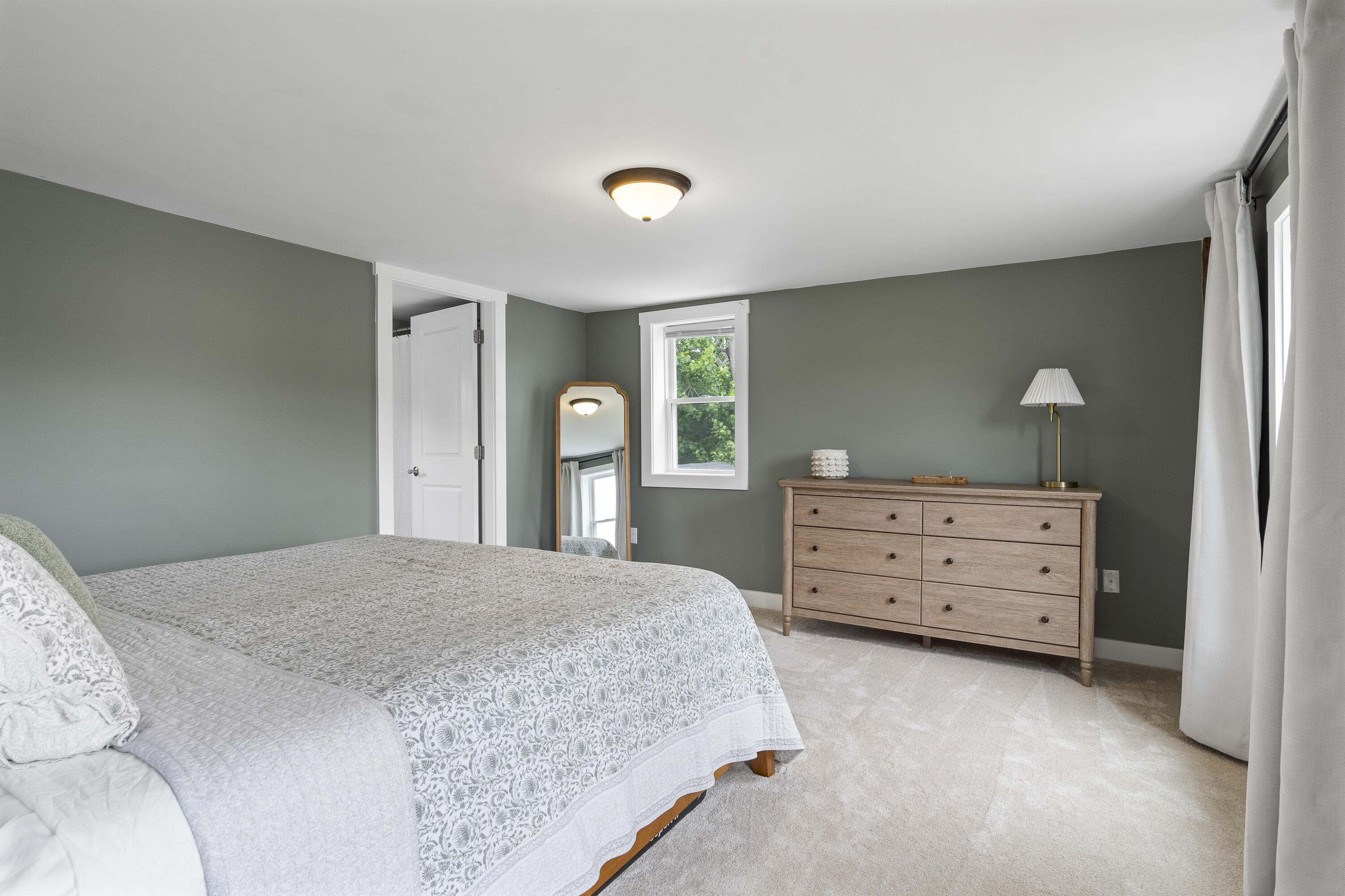 140 New Meadows Road West Bath, ME 04530 - Photo 39 of 51 Primary bedroom w/ walk in closet