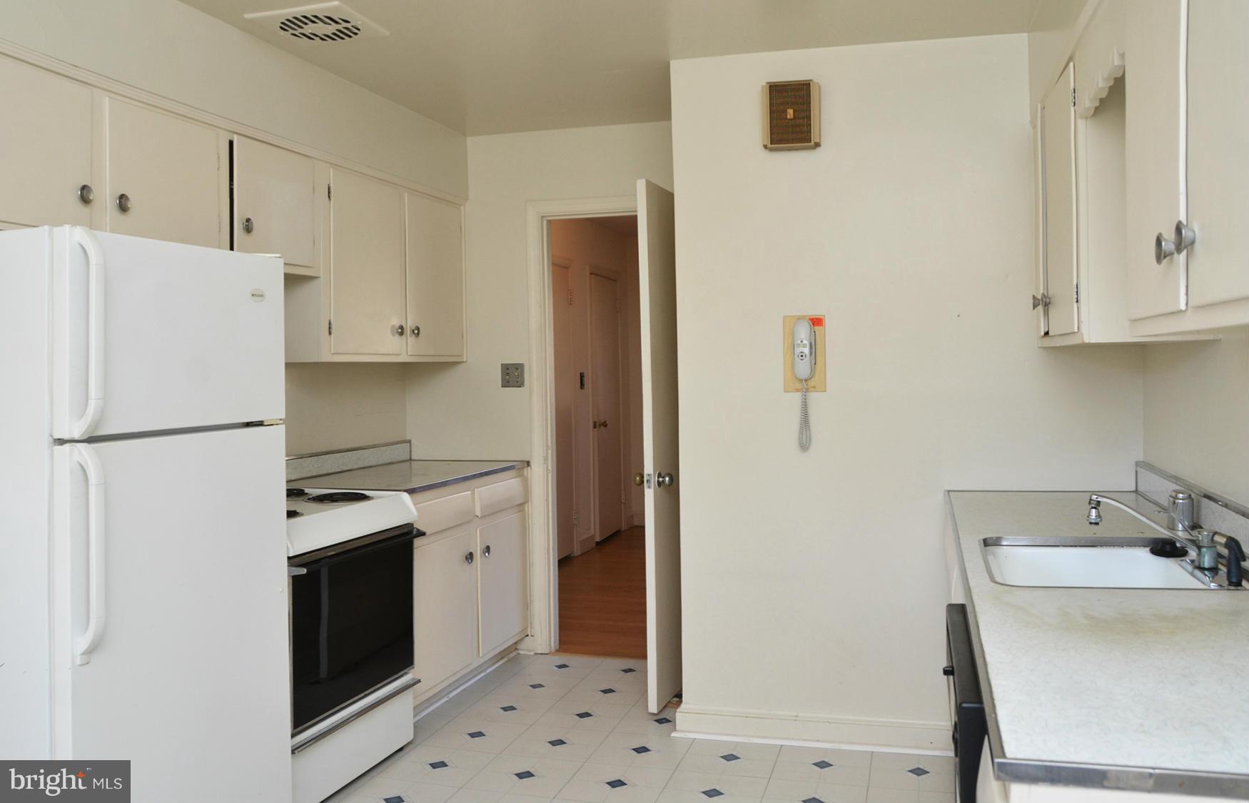 5512 Jordan Road Bethesda, MD 20816 - Photo 15 of 30 Kitchen