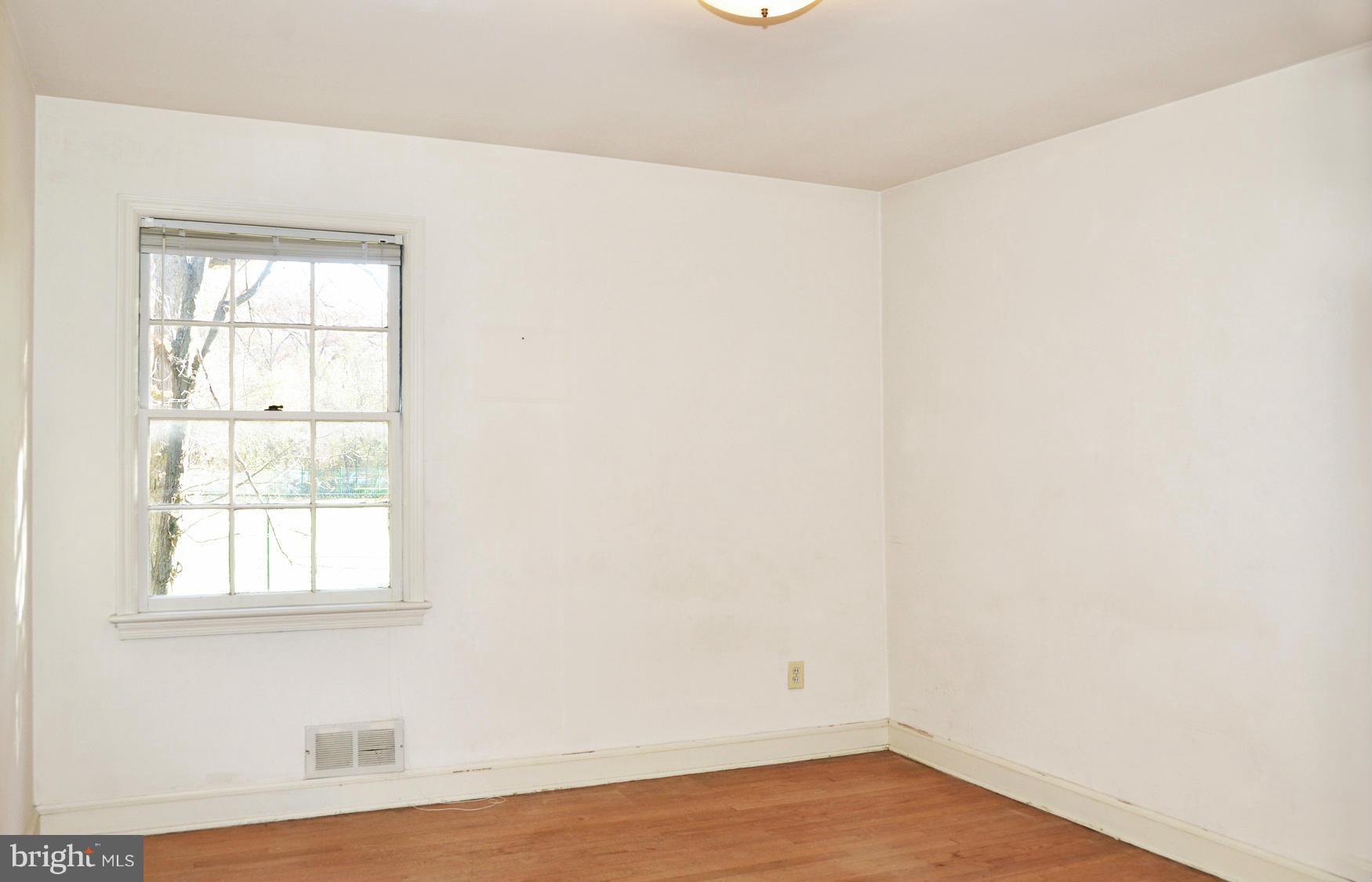 5512 Jordan Road Bethesda, MD 20816 - Photo 22 of 30 Bedroom