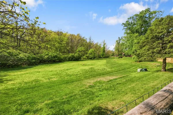 $530,000 | 14894 Pheasant Hill Court, Chesterfield, MO 63017