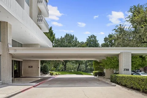 $425,000 | 3701 Turtle Creek Boulevard, Unit 3D, Dallas, TX 75219