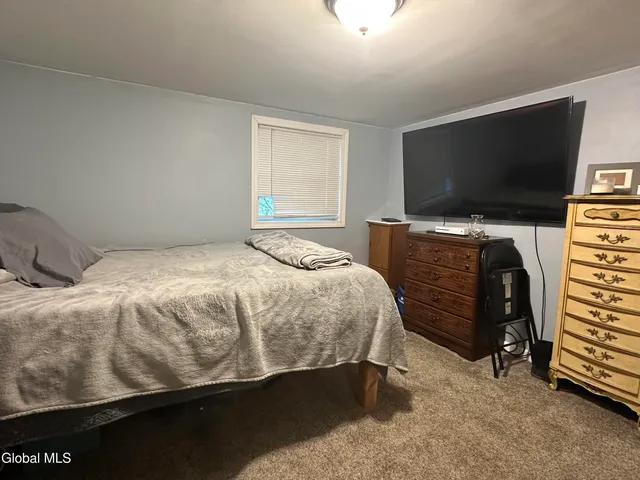 $304,900 | 273 Gansevoort Road, Moreau, NY 12831