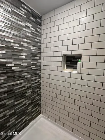 $304,900 | 273 Gansevoort Road, Moreau, NY 12831