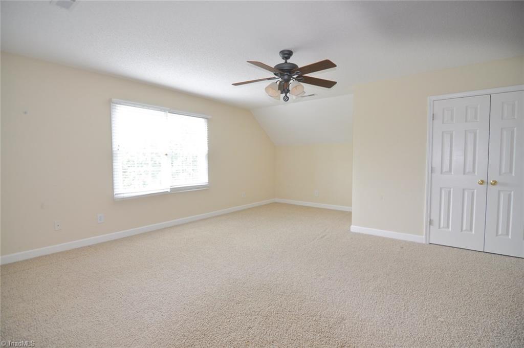 484 Hartman Road Winston-Salem, NC 27127 - Photo 22 of 30 Upstairs bedroom 1
