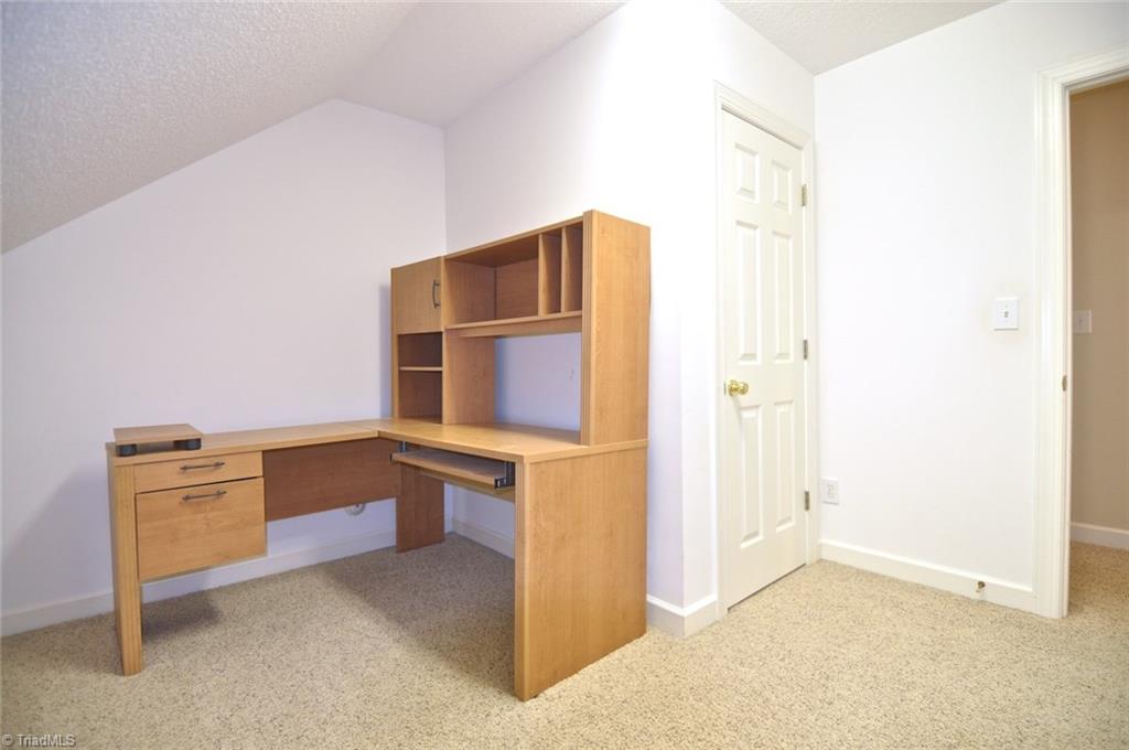 484 Hartman Road Winston-Salem, NC 27127 - Photo 26 of 30 Upstairs study/office