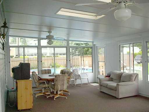 1118 Walnut Street Monaca, PA 15061 - Photo 2 of 7 Gallery Image 2
