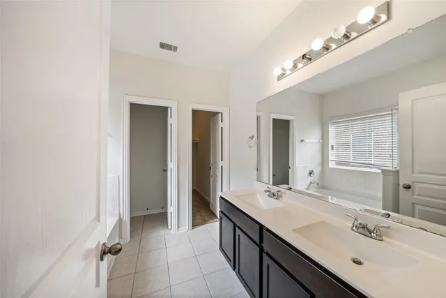 $2,245 | 2516 Pearl Court, Texas City, TX 77591