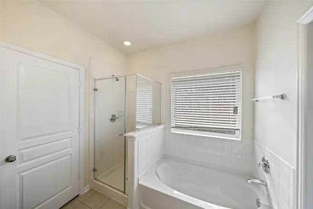 $2,245 | 2516 Pearl Court, Texas City, TX 77591