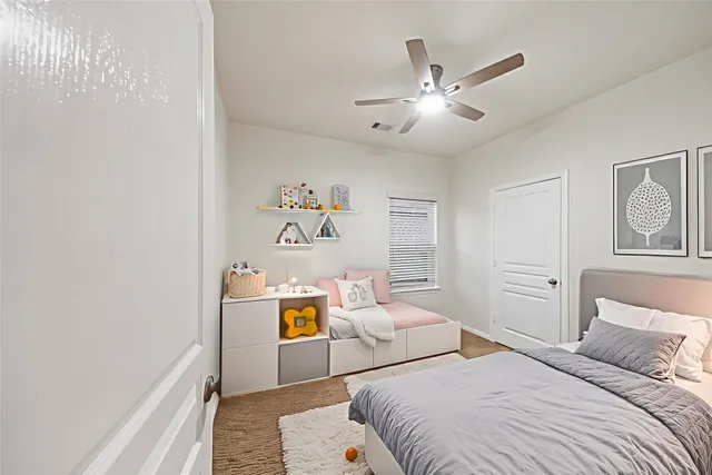 $2,245 | 2516 Pearl Court, Texas City, TX 77591