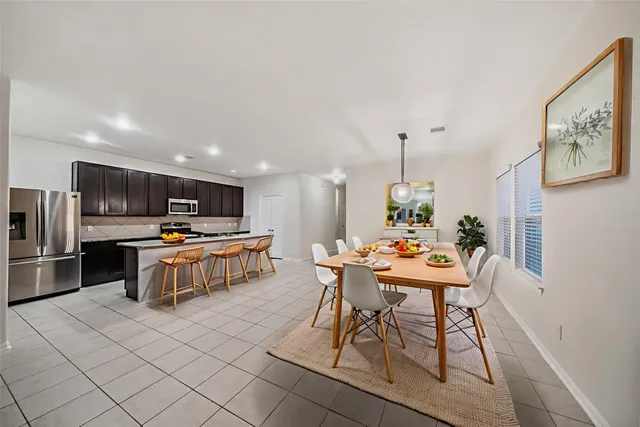 $2,245 | 2516 Pearl Court, Texas City, TX 77591