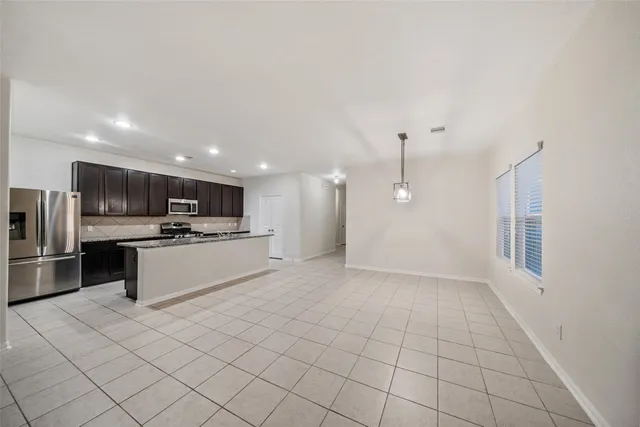 $2,245 | 2516 Pearl Court, Texas City, TX 77591