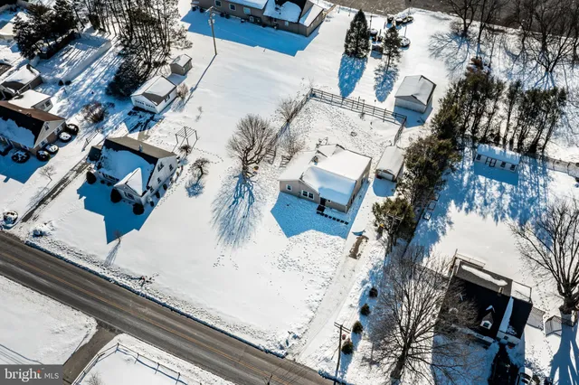 $325,000 | 124 Sadsbury Avenue, Christiana, PA 17509