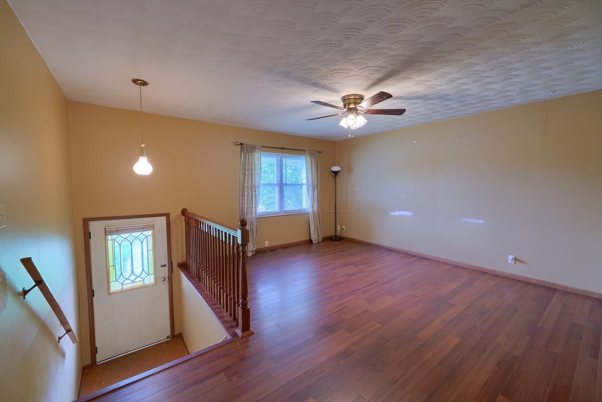 365 North Stygler Road Columbus, OH 43230 - Photo 3 of 29