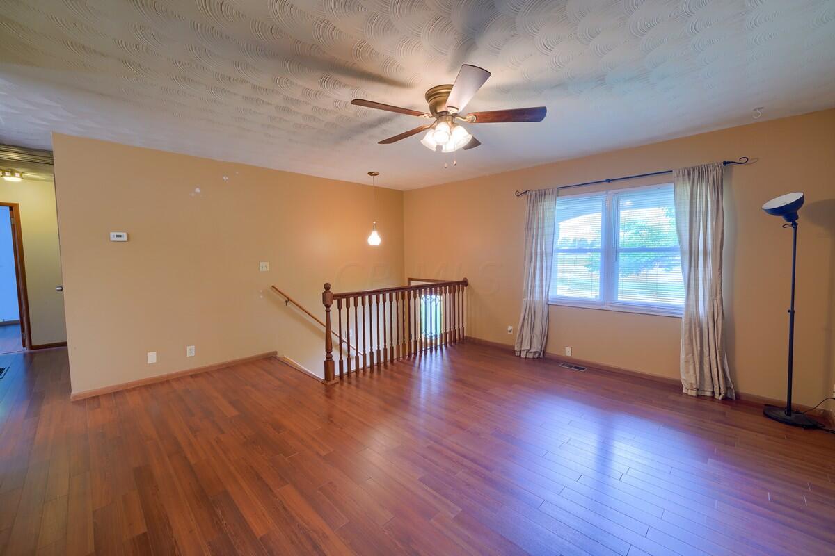 365 North Stygler Road Columbus, OH 43230 - Photo 4 of 29